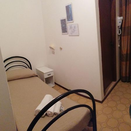Hotel Magriv Rimini Exterior foto