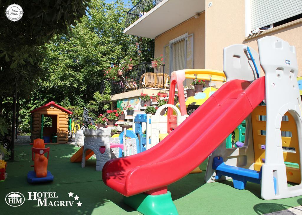 Hotel Magriv Rimini Exterior foto