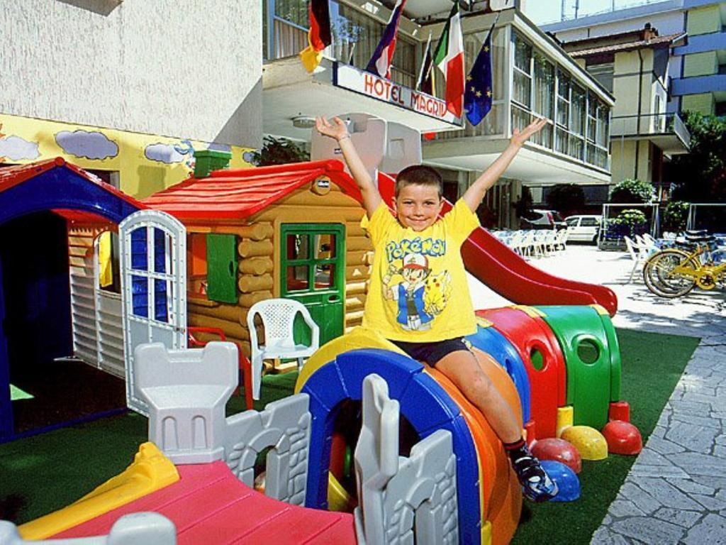 Hotel Magriv Rimini Exterior foto
